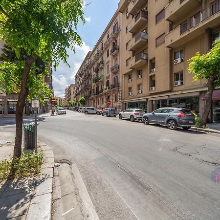 Le Rose Di Nonna Maria, Appartamento Di Lusso In Centro Citta Палермо Екстериор снимка